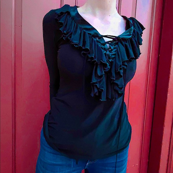 Retro Ruffled V-Neck top - Picture 1 of 5